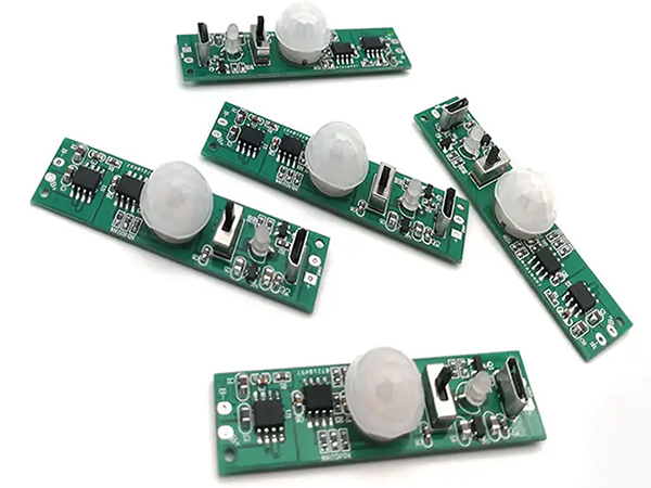 LED感应灯电路板